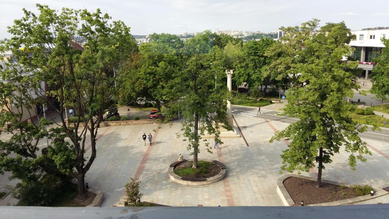 Apartament Plac Moniuszki 11 เคียลเซ ภายนอก รูปภาพ
