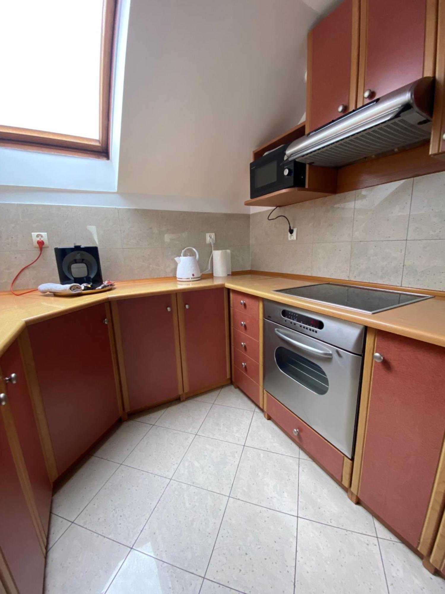 Apartament Plac Moniuszki 11 เคียลเซ ภายนอก รูปภาพ