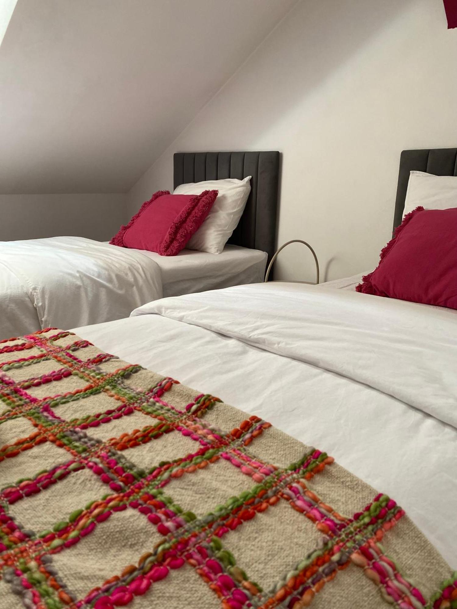 Apartament Plac Moniuszki 11 เคียลเซ ภายนอก รูปภาพ